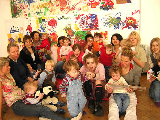 mother_toddler_group_photo